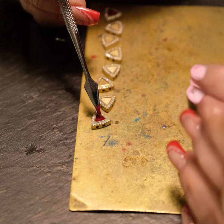 Production Process at JUJU | Personalized and Sustainable Jewelry with Handcraft